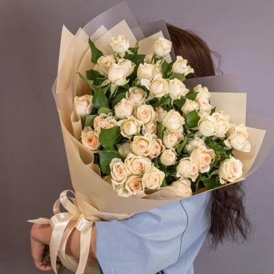 Букет «Персик» – пышные кустовые розы нежно-персикового оттенка Бокситогорск Ленинградская область Букет «Персик» – пышные кустовые розы нежно-персикового оттенка Бокситогорск Ленинградская область