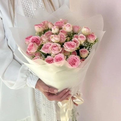 Букет «Нежный аромат» – пышные розовые кустовые розы в элегантной упаковке Бокситогорск Ленинградская область Букет «Нежный аромат» – пышные розовые кустовые розы в элегантной упаковке Бокситогорск Ленинградская область