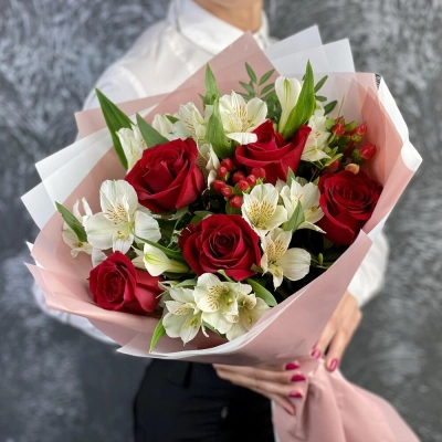 Букет «Нуар» – контраст страсти и нежности Бокситогорск Ленинградская область Букет «Нуар» – контраст страсти и нежности Бокситогорск Ленинградская область