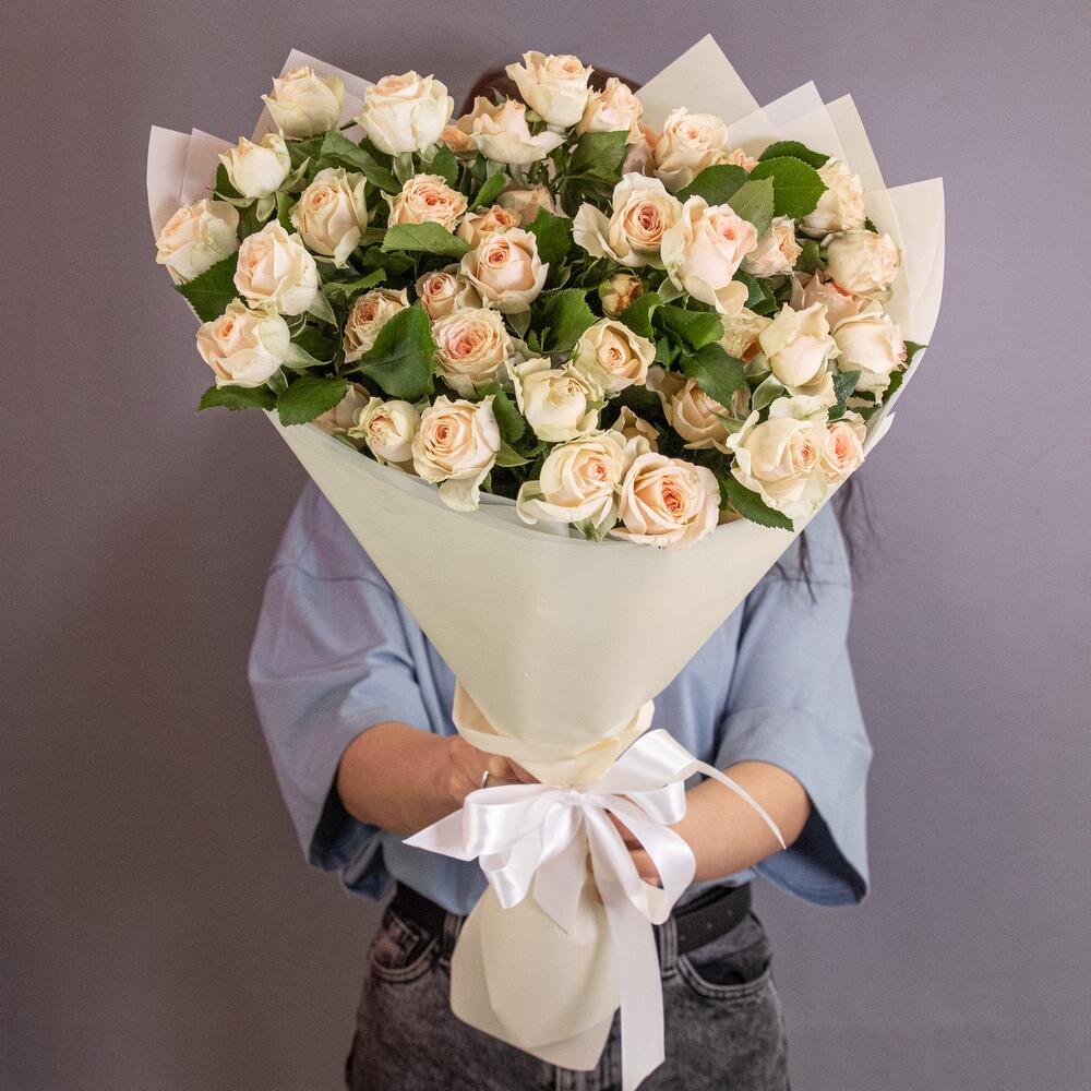 Букет «Персик» – пышные кустовые розы нежно-персикового оттенка Бокситогорск Ленинградская область